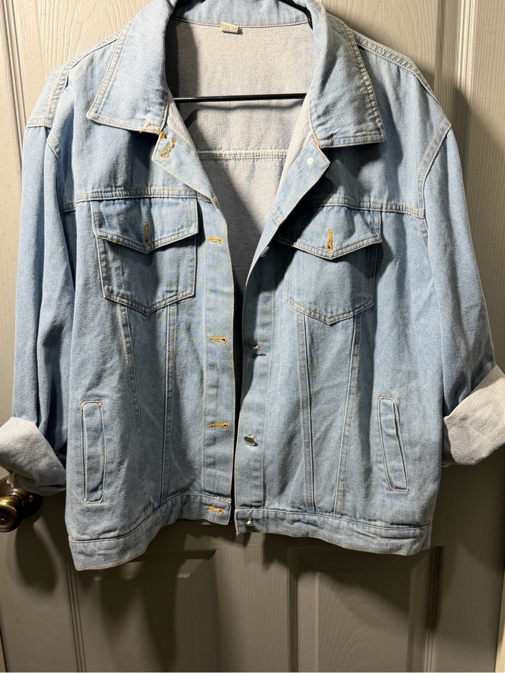 Source Unknown Light Blue Denim Jean Jacket with Rolled Cuffs